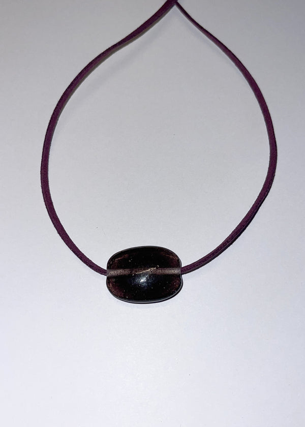 Glass OVAL necklace / purple / purple